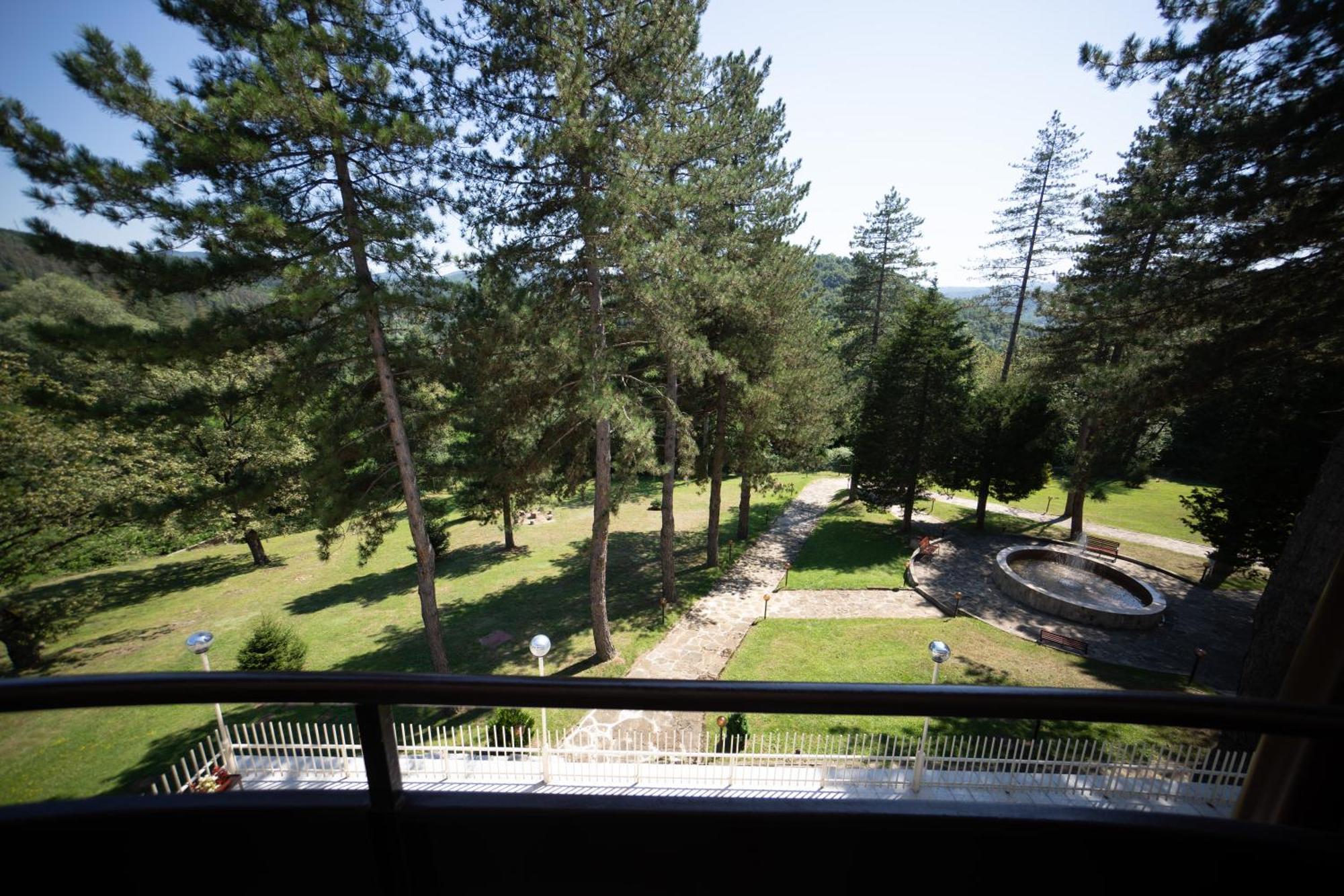 Hotel Velista Voneshta Voda Esterno foto