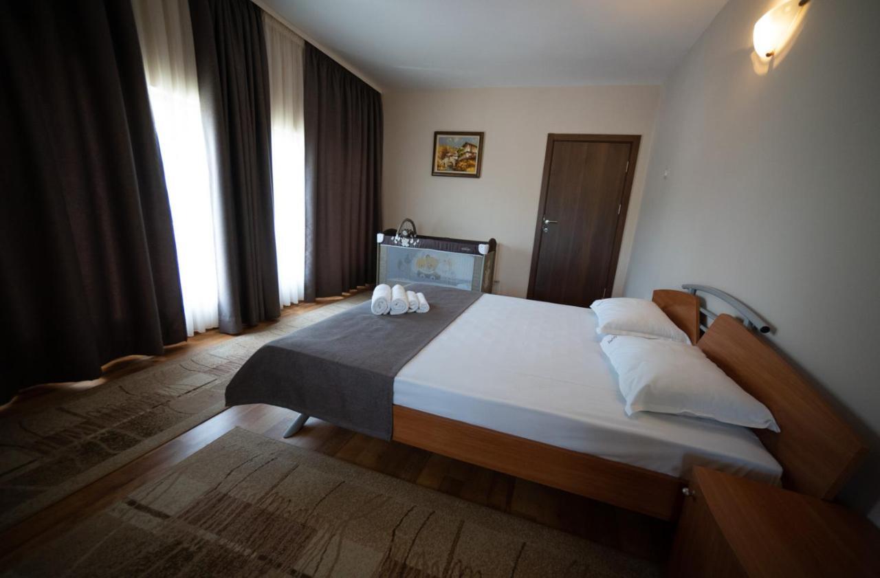 Hotel Velista Voneshta Voda Esterno foto