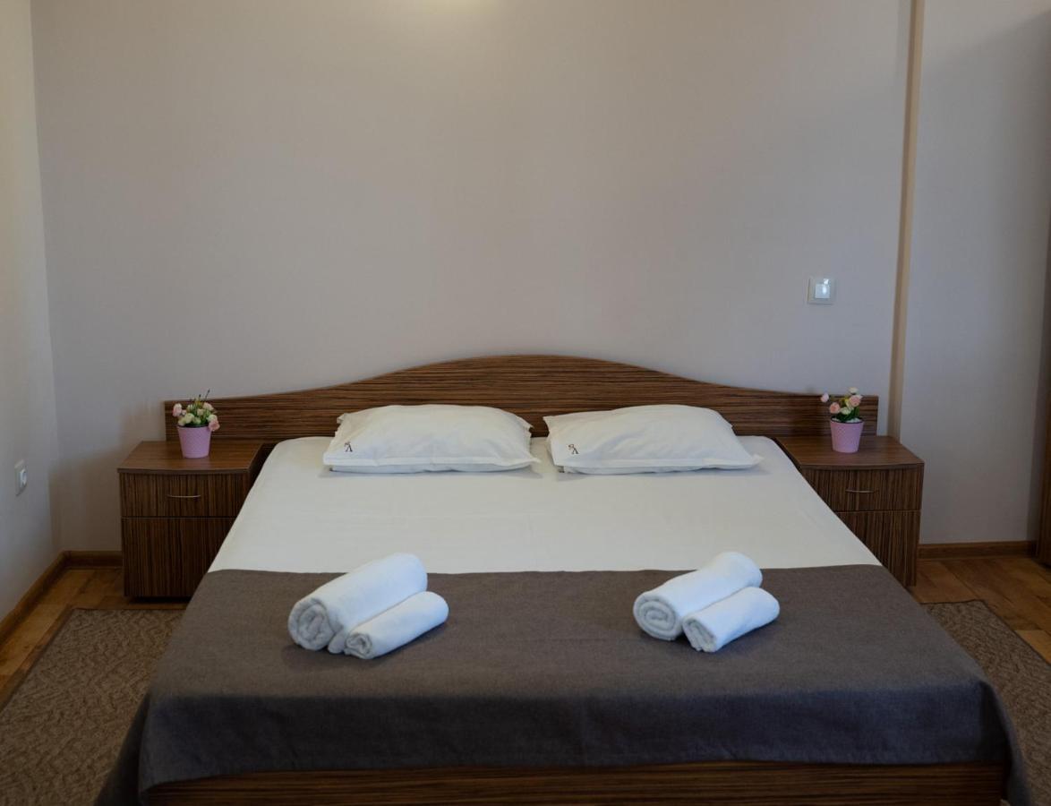 Hotel Velista Voneshta Voda Esterno foto