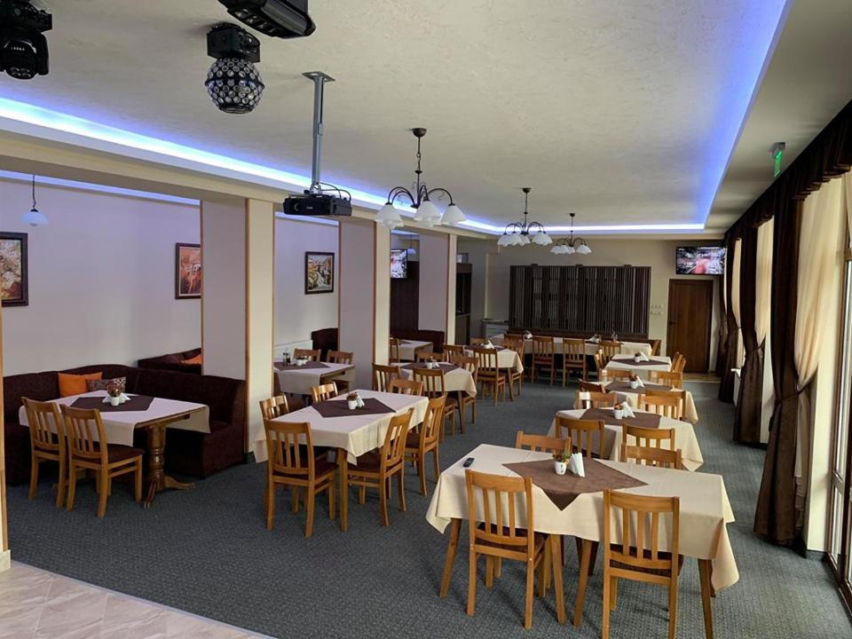 Hotel Velista Voneshta Voda Esterno foto